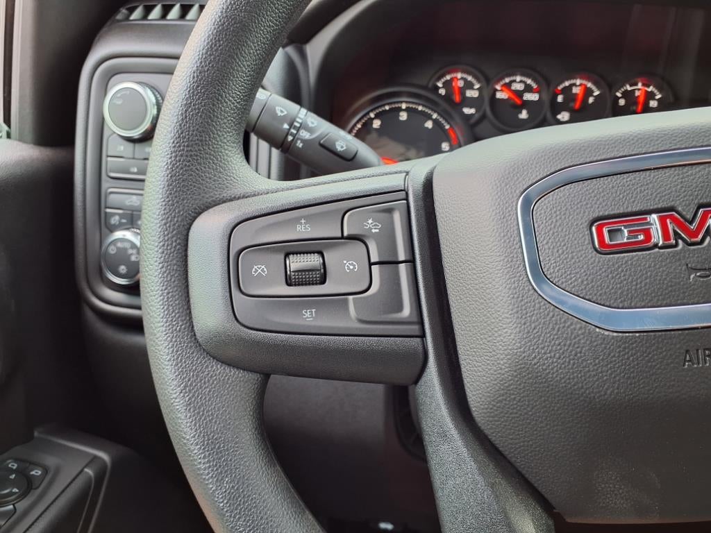 2025 GMC Sierra 3500 HD Pro