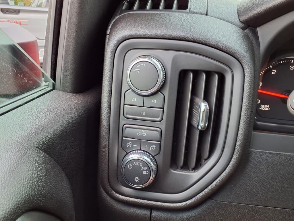 2025 GMC Sierra 3500 HD Pro