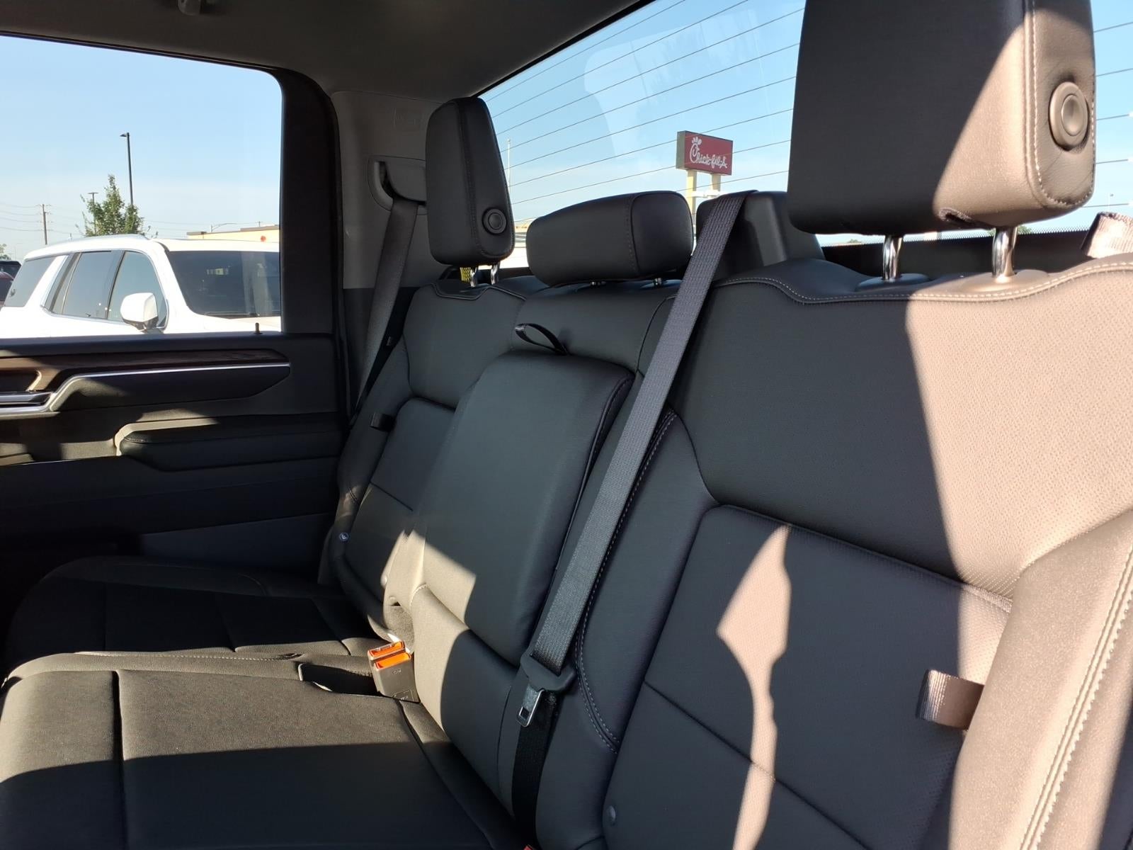 2026 GMC Sierra 3500 HD SLT
