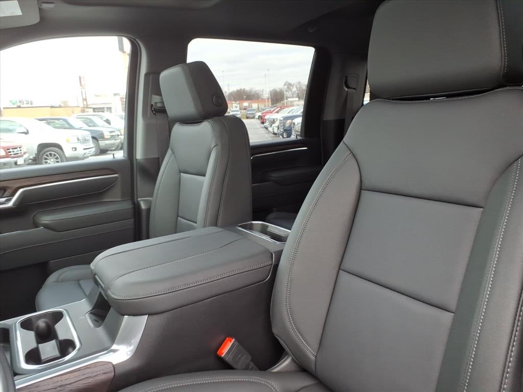 2026 GMC Sierra 3500 HD SLT DRW