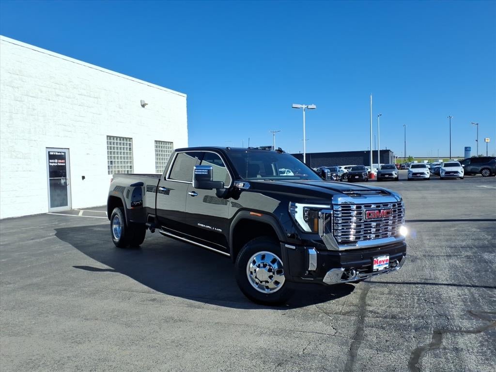 2026 GMC Sierra 3500 HD Denali DRW
