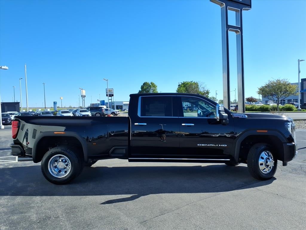 2026 GMC Sierra 3500 HD Denali DRW