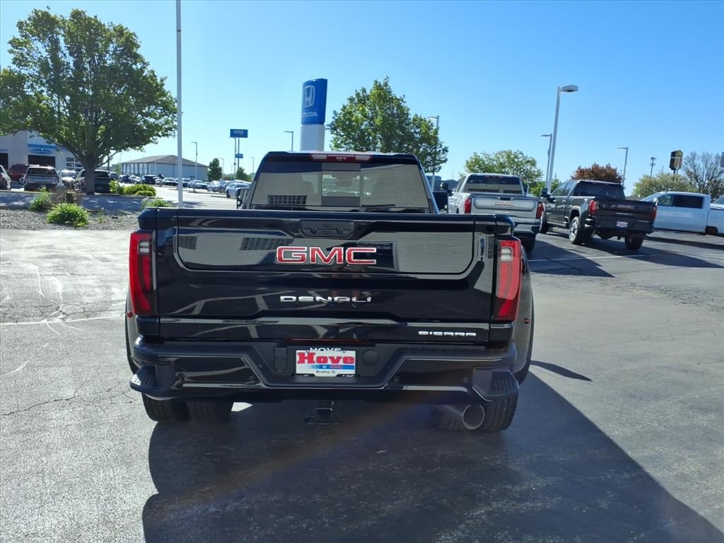 2026 GMC Sierra 3500 HD Denali DRW