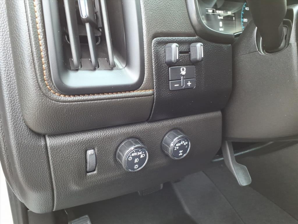 2022 GMC Canyon AT4 - Cloth