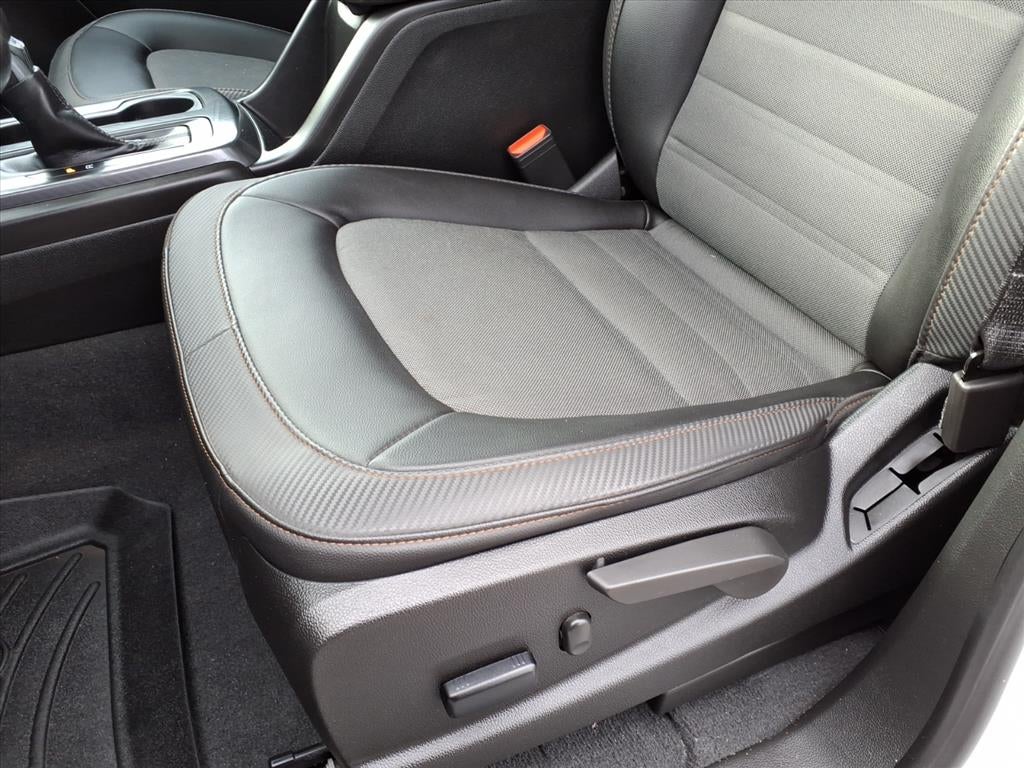 2022 GMC Canyon AT4 - Cloth