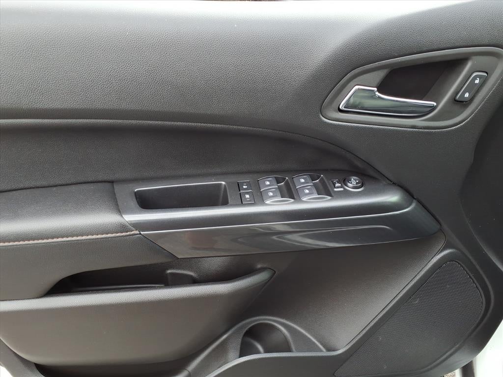 2022 GMC Canyon AT4 - Cloth