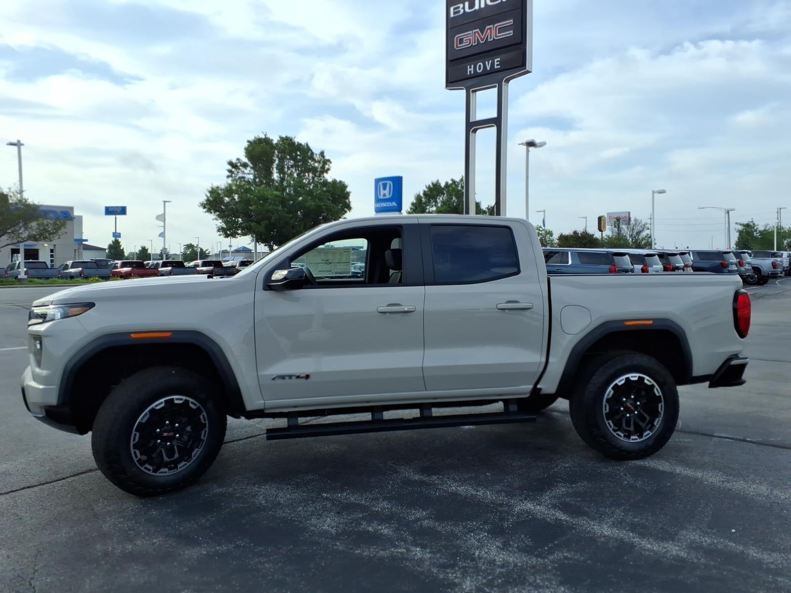 2026 GMC Canyon AT4