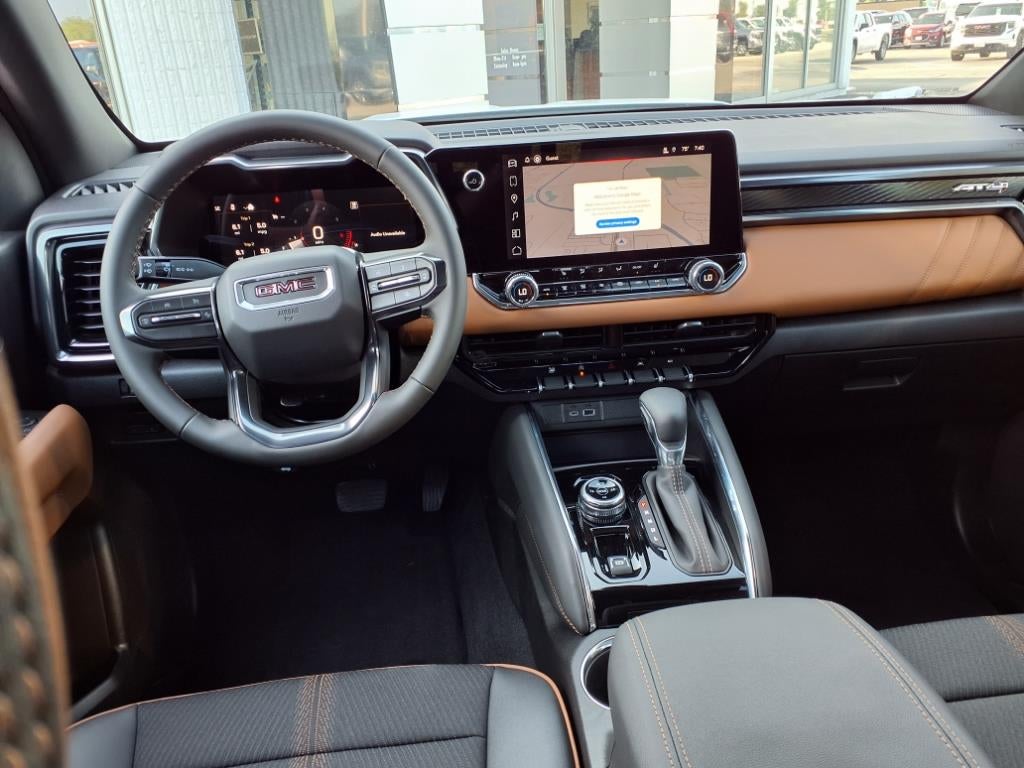 2025 GMC Canyon AT4