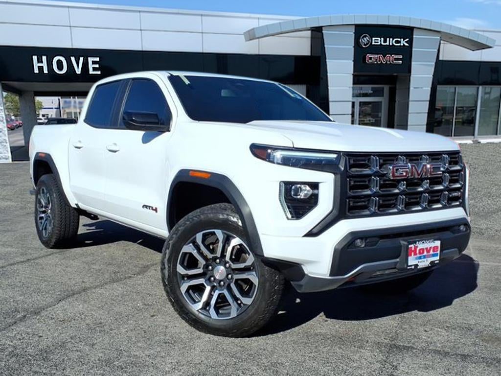 2024 GMC Canyon AT4