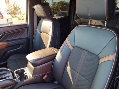2024 GMC Canyon AT4