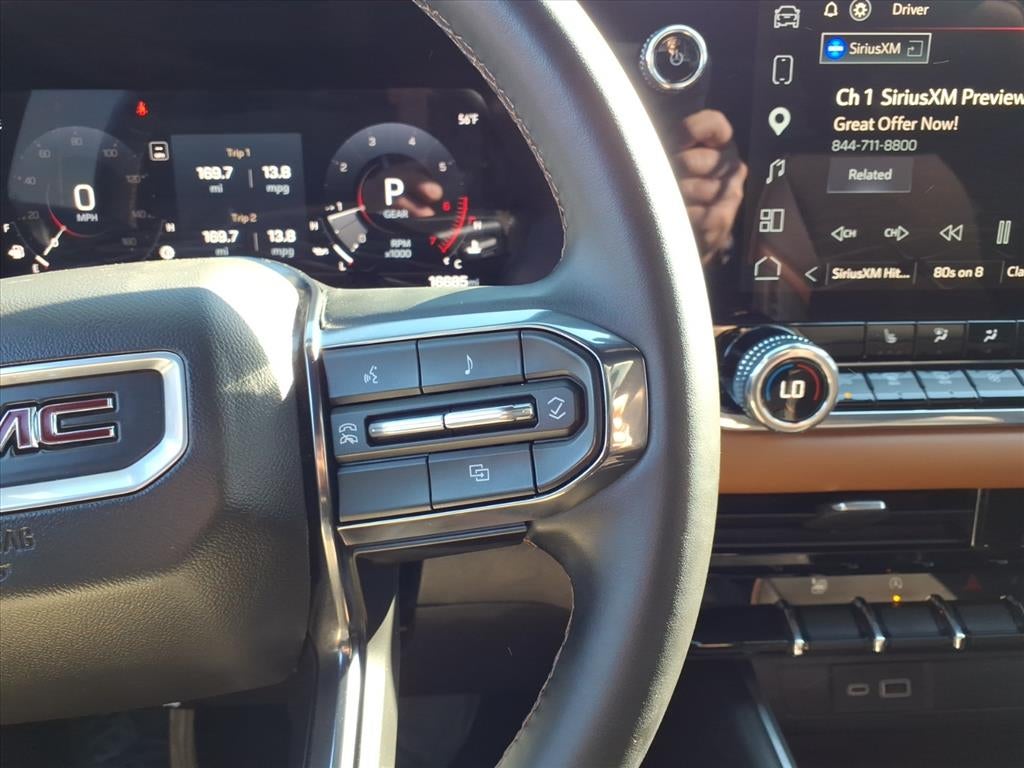 2024 GMC Canyon AT4