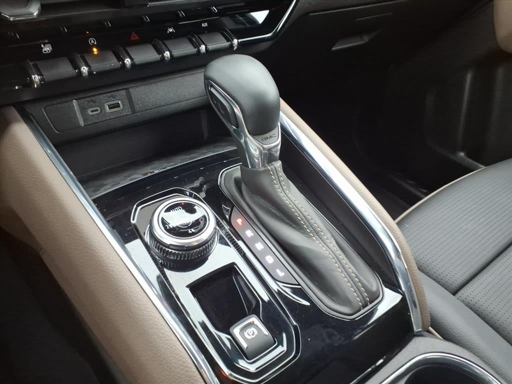 2024 GMC Canyon Denali