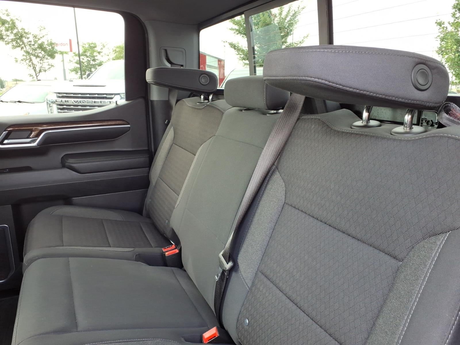 2024 GMC Sierra 1500 SLE