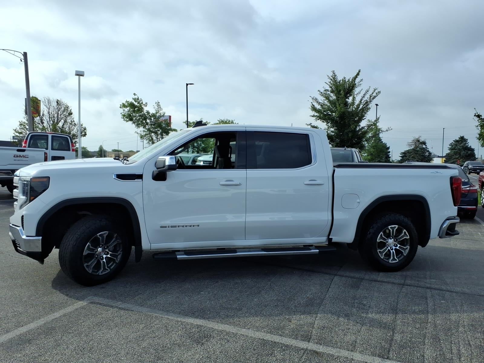 2024 GMC Sierra 1500 SLE