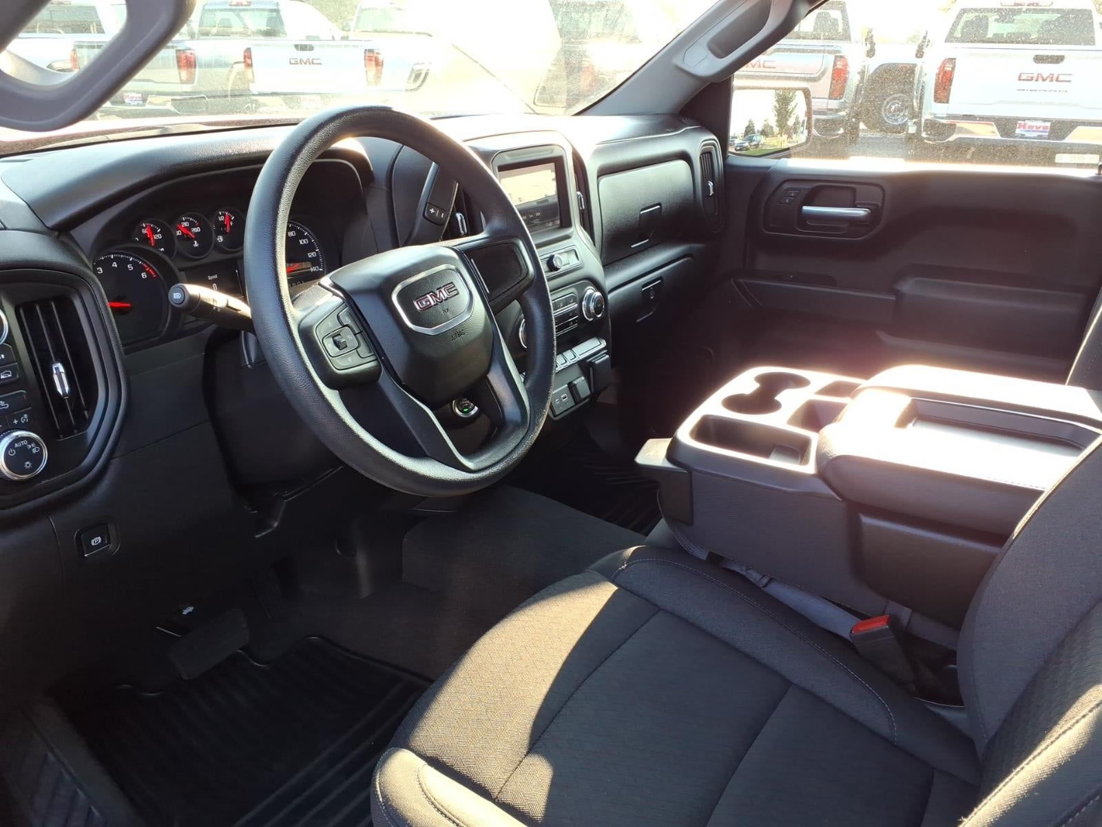 2025 GMC Sierra 1500 Pro