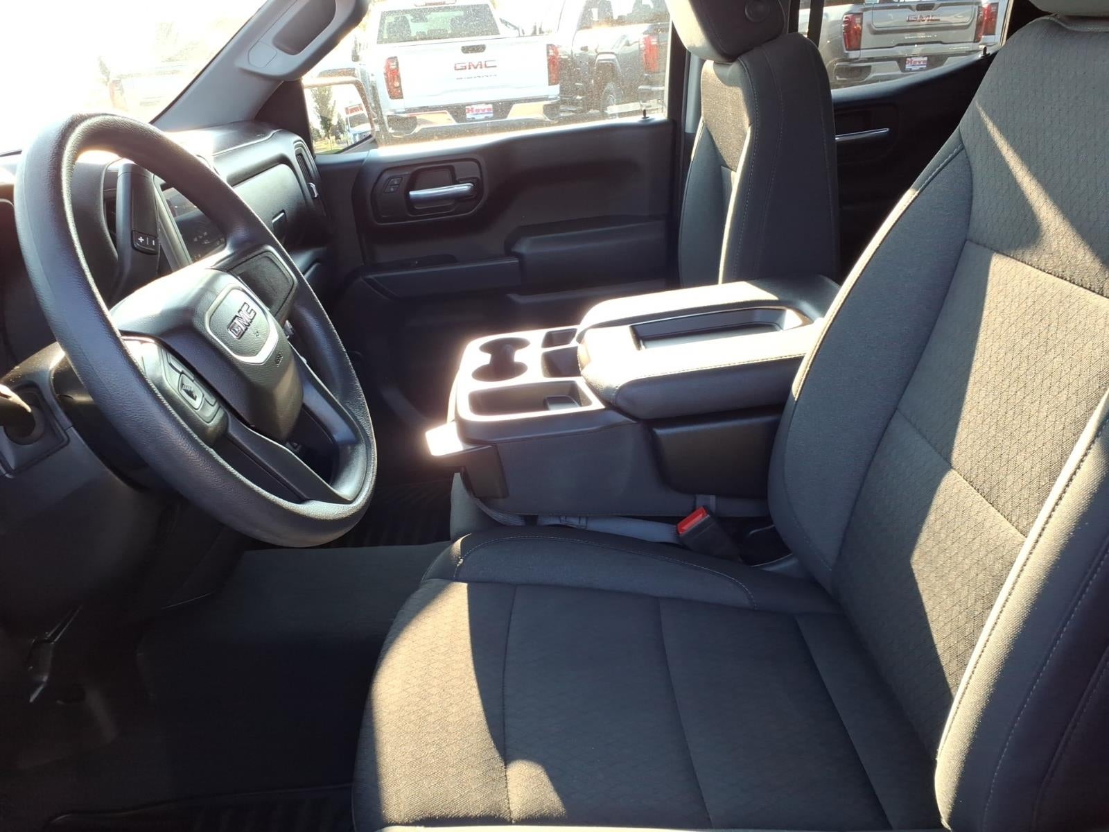 2025 GMC Sierra 1500 Pro