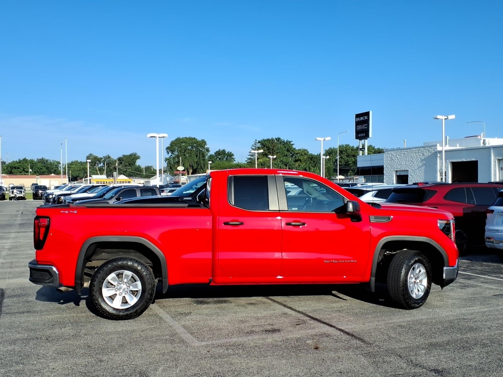 2025 GMC Sierra 1500 Pro