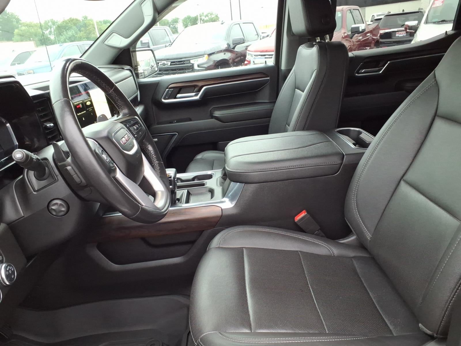 2023 GMC Sierra 1500 SLT