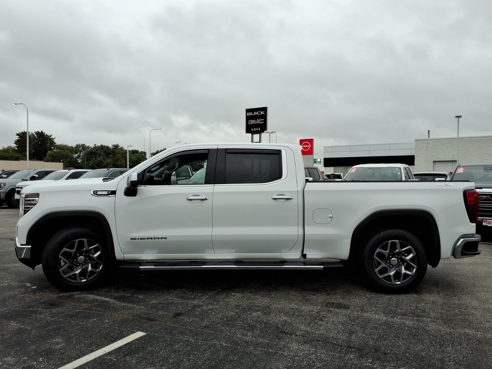 2023 GMC Sierra 1500 SLT
