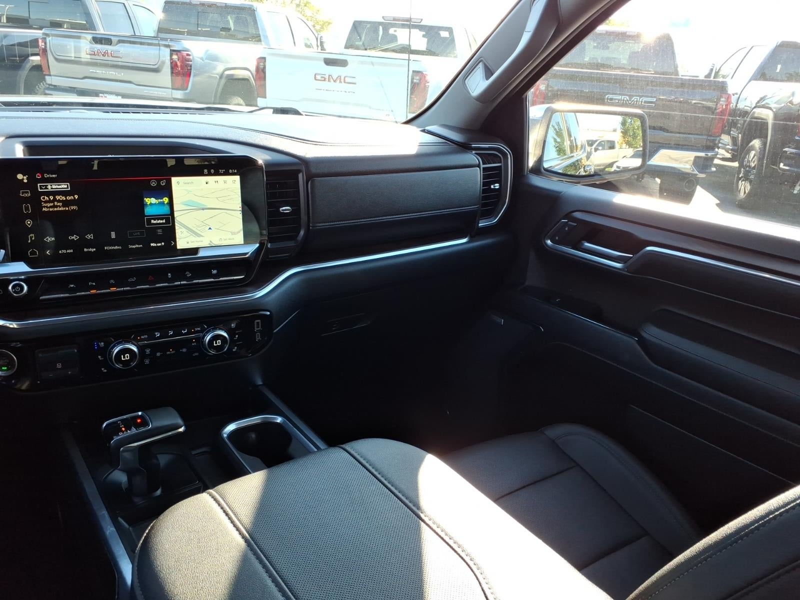 2024 GMC Sierra 1500 SLT
