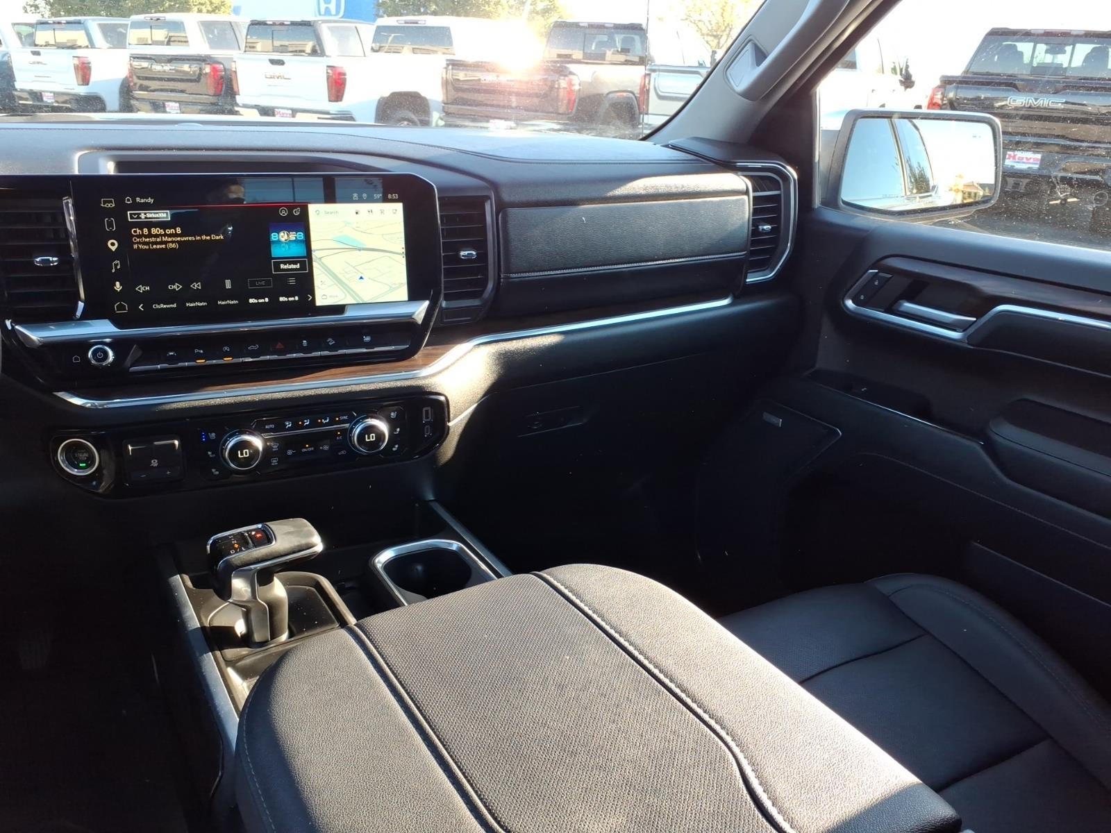 2024 GMC Sierra 1500 SLT