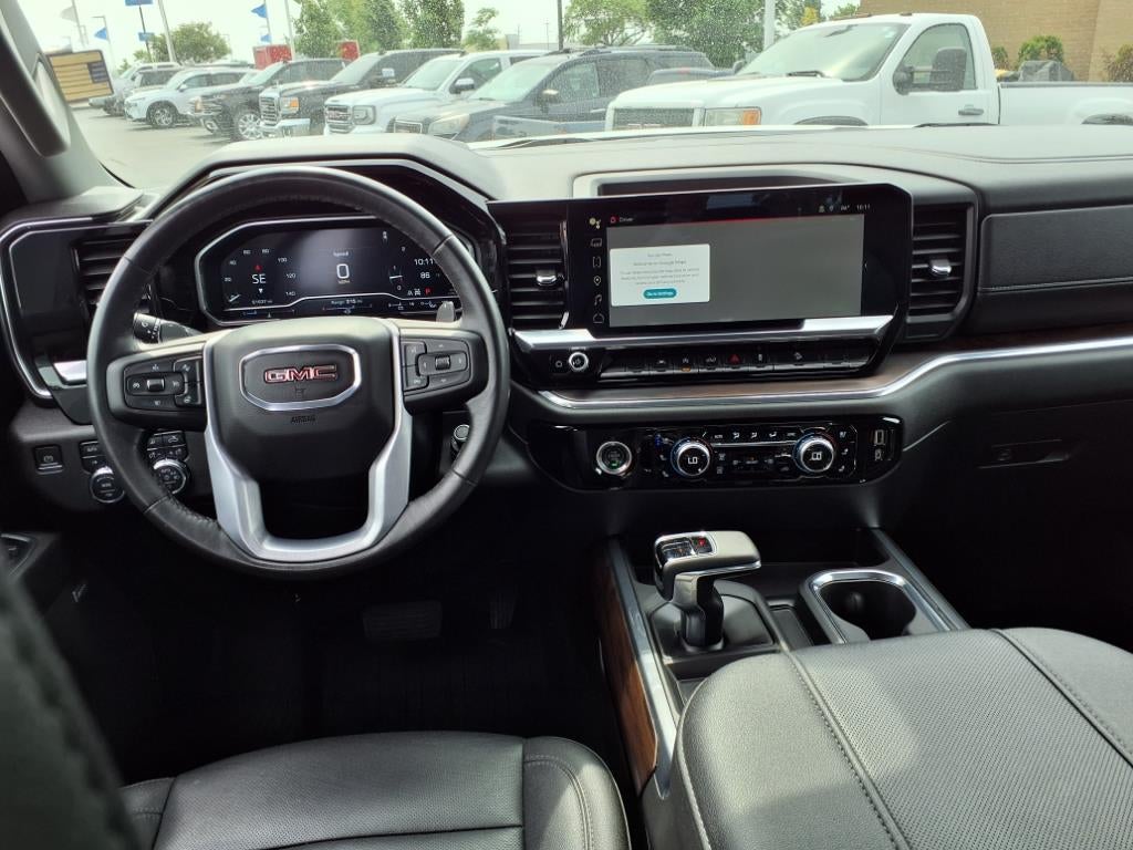 2023 GMC Sierra 1500 SLT