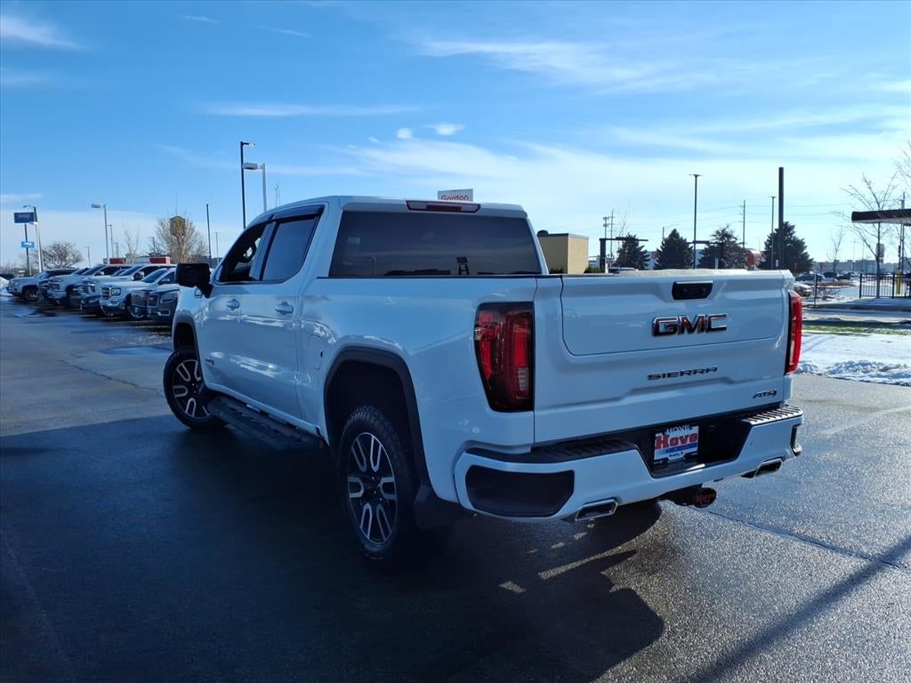 2022 GMC Sierra 1500 AT4