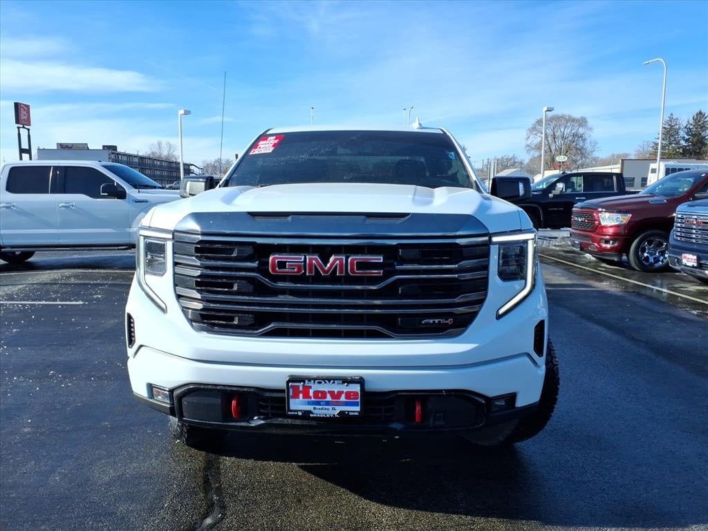 2022 GMC Sierra 1500 AT4
