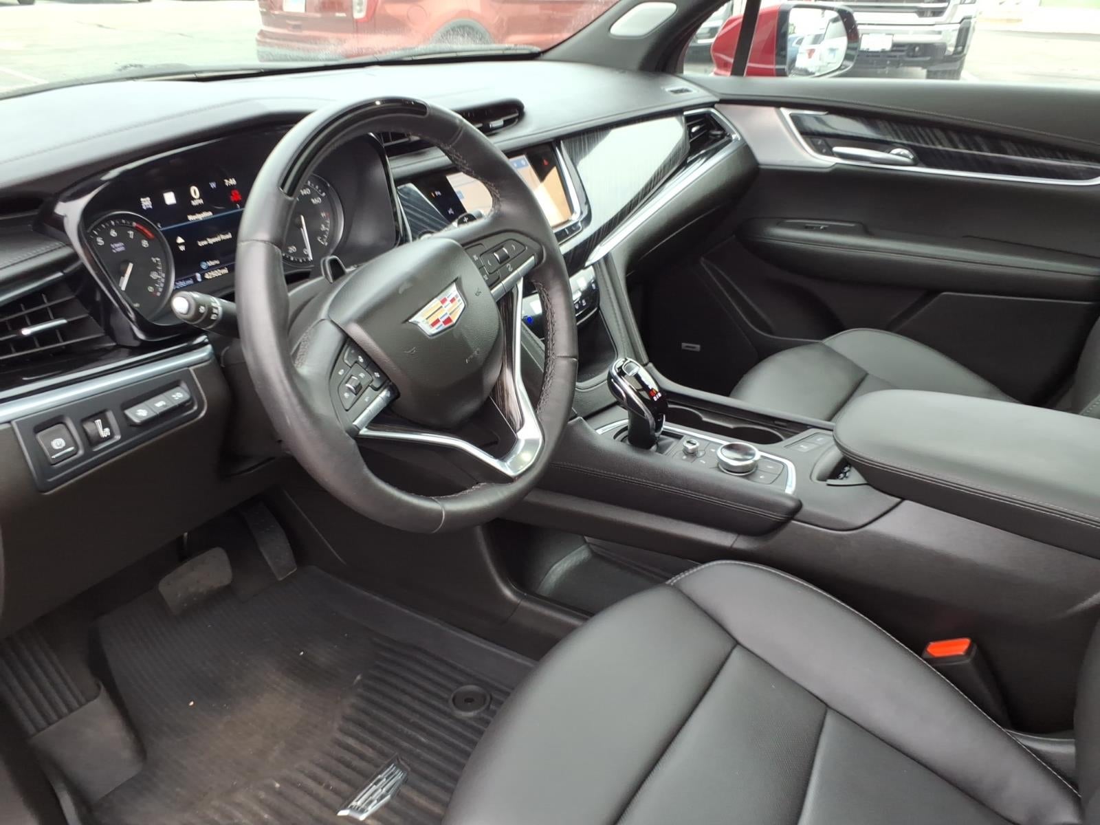 2023 Cadillac XT6 Premium Luxury