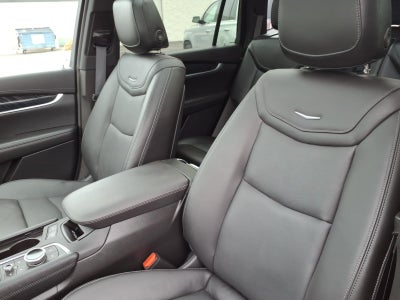 2023 Cadillac XT6 Premium Luxury