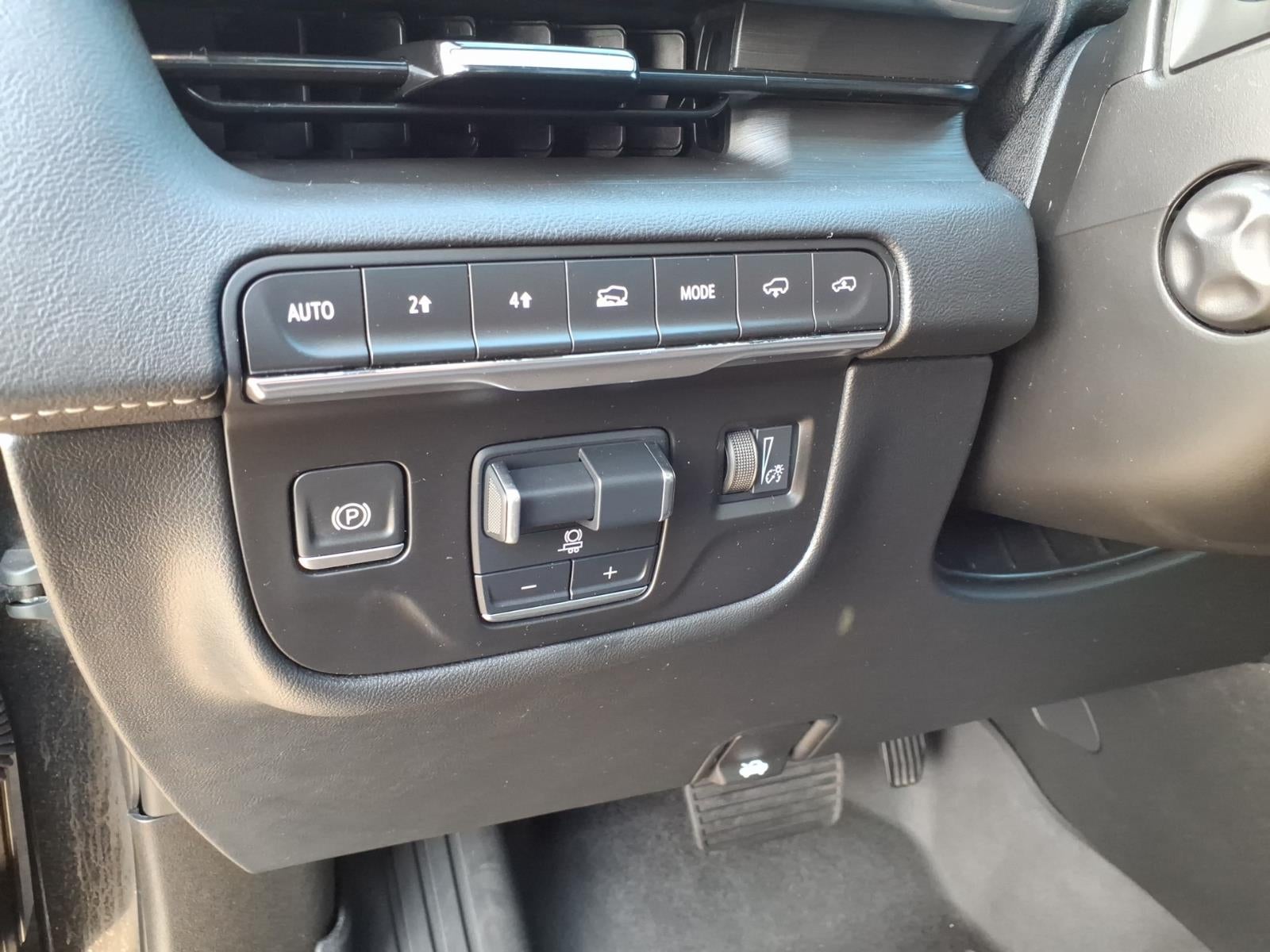 2021 Cadillac Escalade ESV Premium Luxury