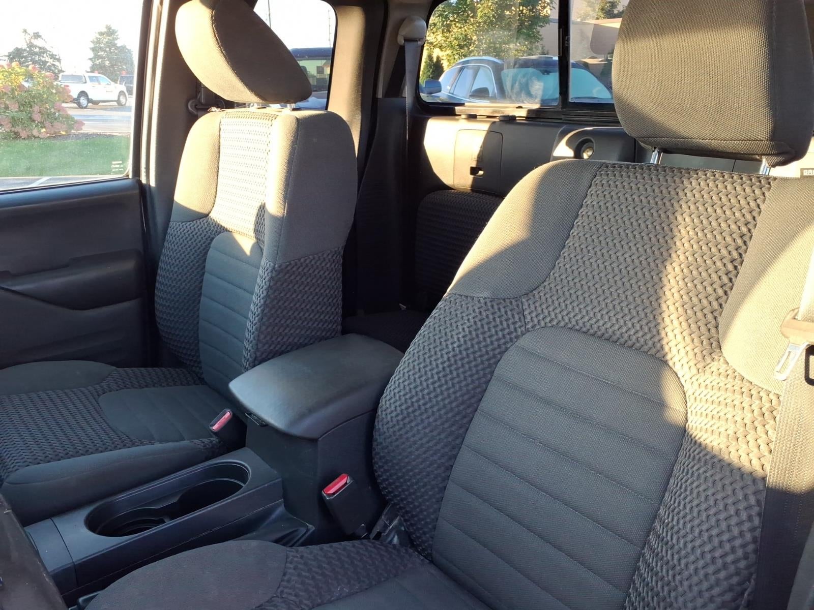 2017 Nissan Frontier SV V6