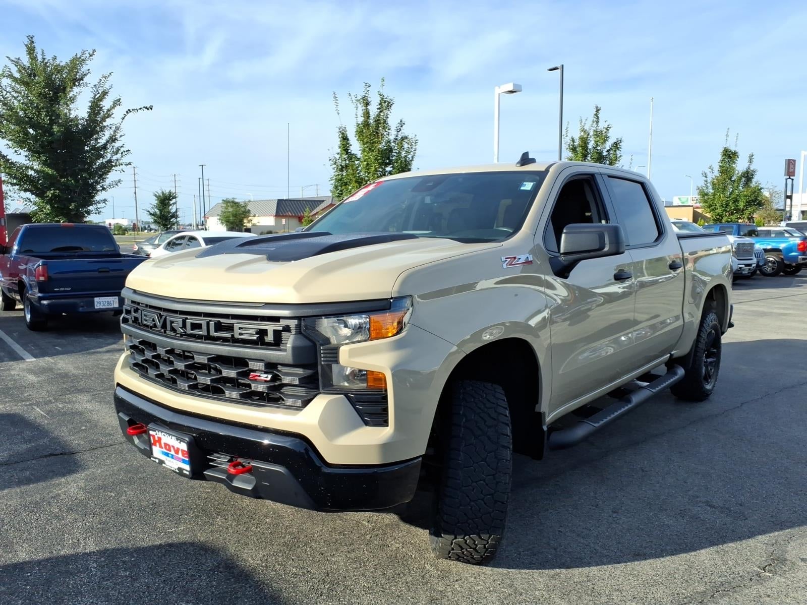 2022 Chevrolet Silverado 1500 Custom Trail Boss