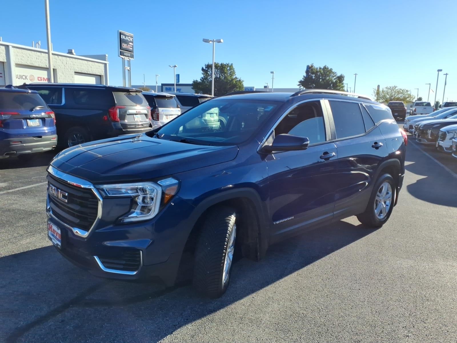 2022 GMC Terrain SLE