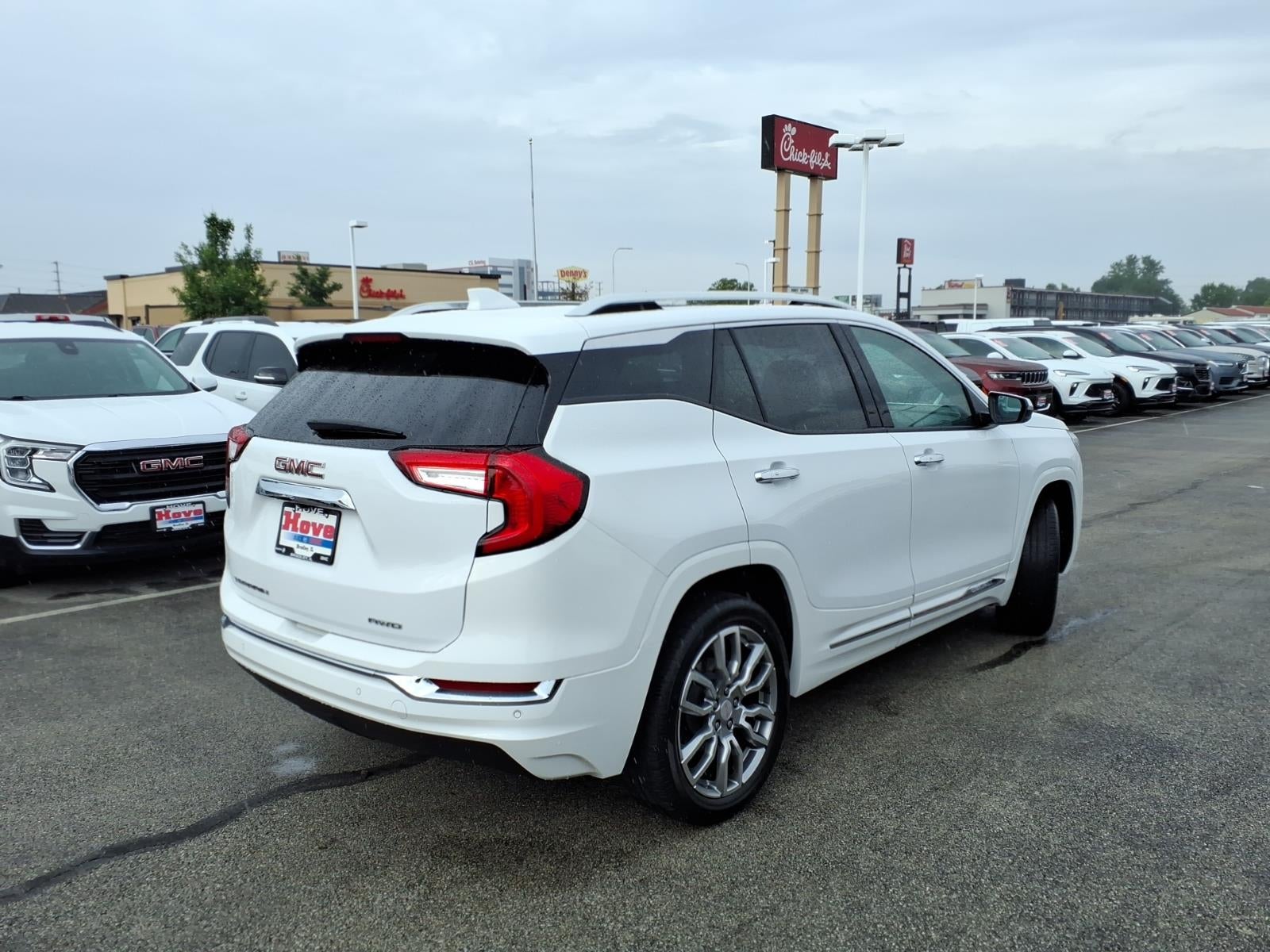 2023 GMC Terrain Denali