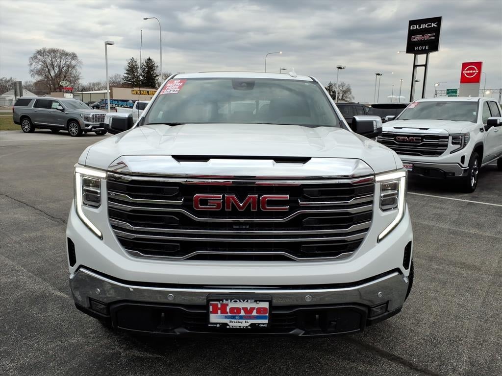 2025 GMC Sierra 1500 SLT