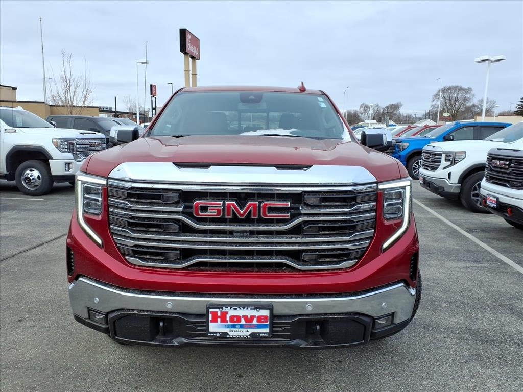 2024 GMC Sierra 1500 SLT