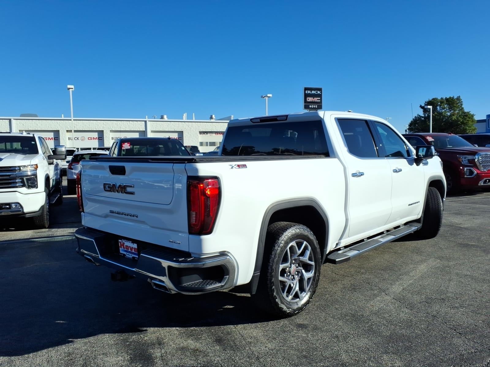 2023 GMC Sierra 1500 SLT