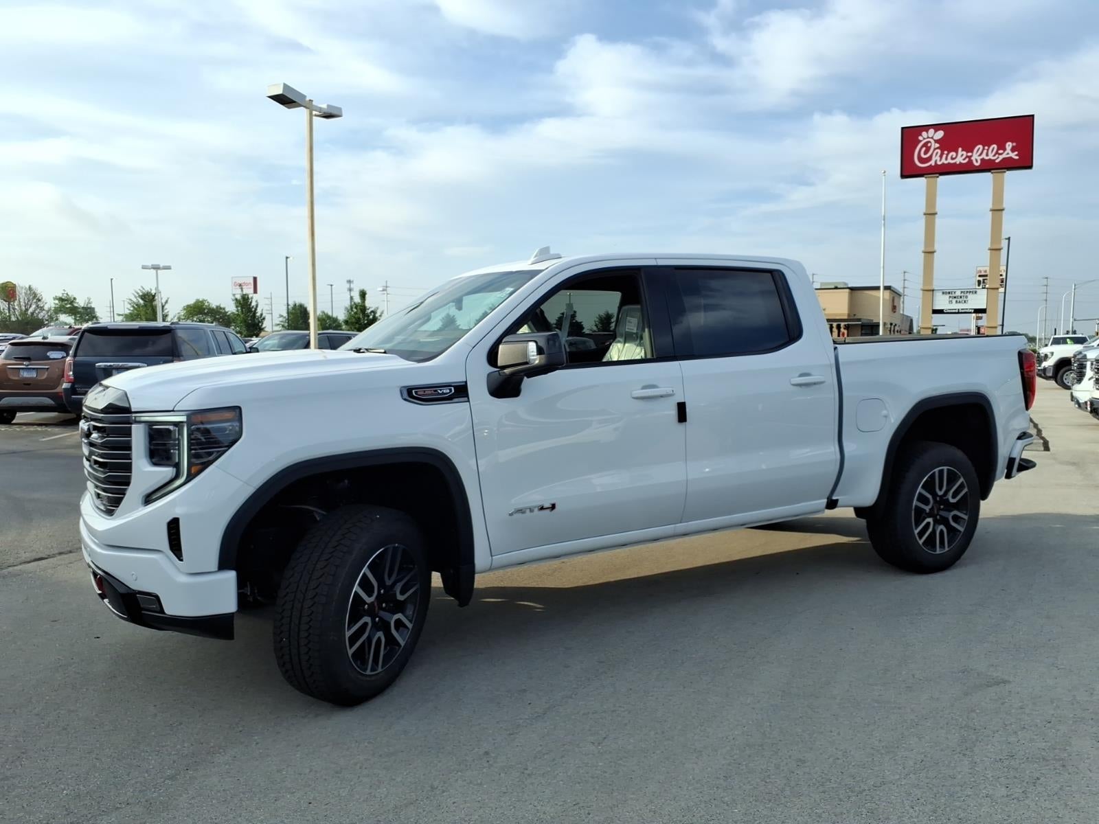 2026 GMC Sierra 1500 AT4