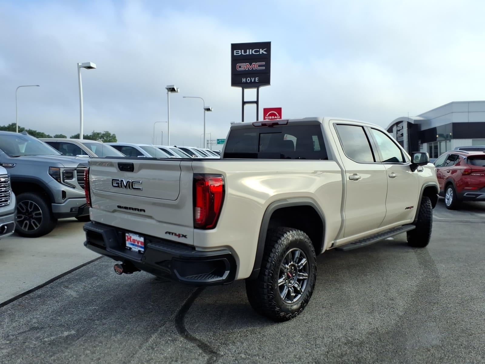2026 GMC Sierra 1500 AT4X