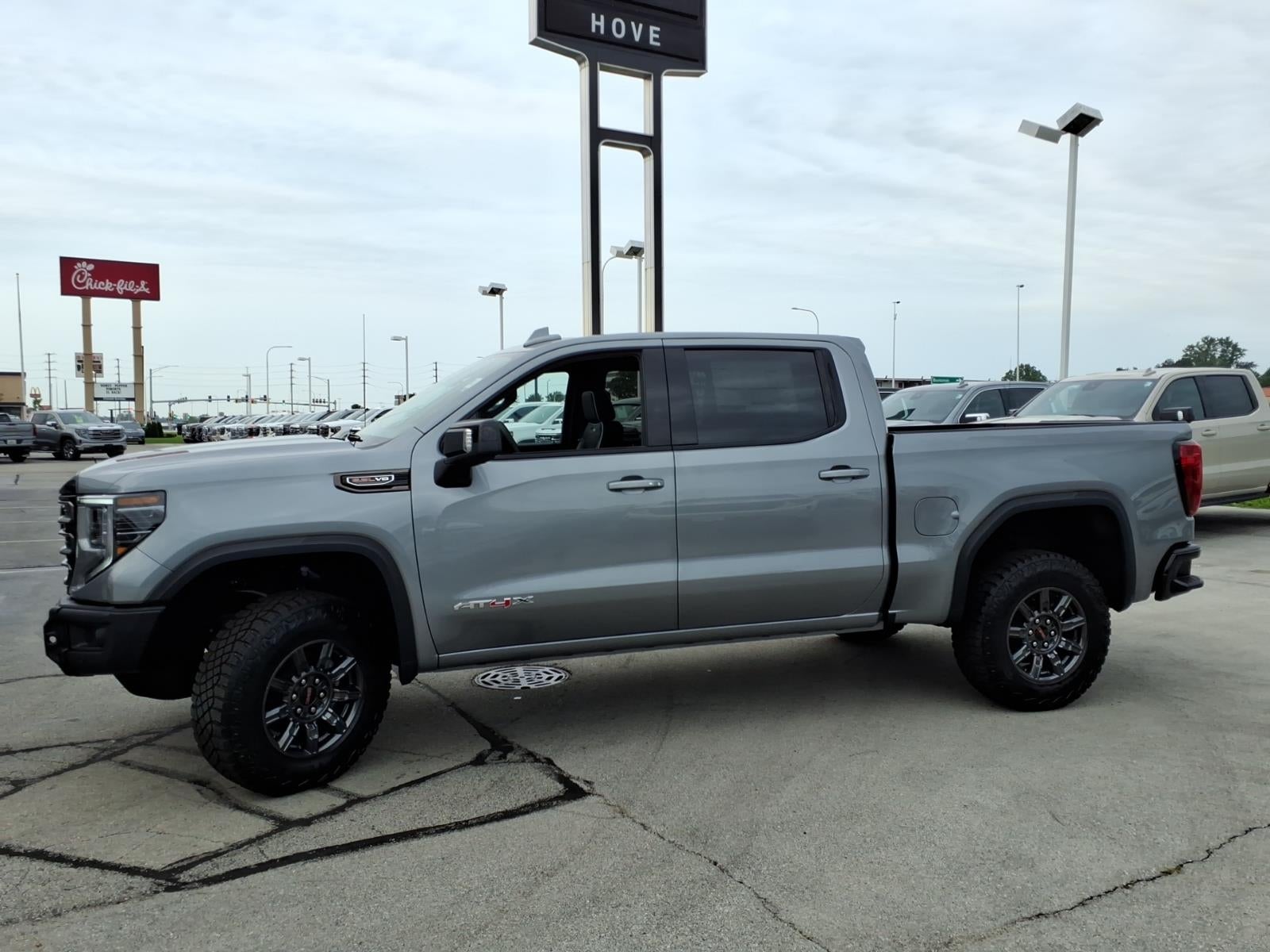 2026 GMC Sierra 1500 AT4X