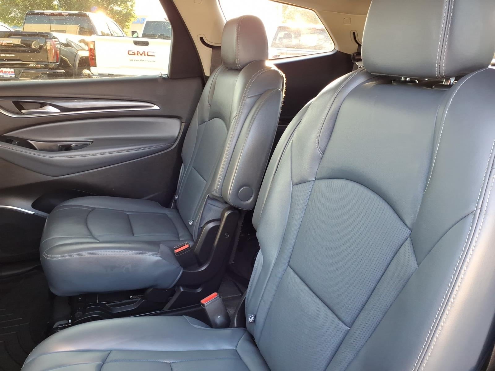 2021 Buick Enclave Essence