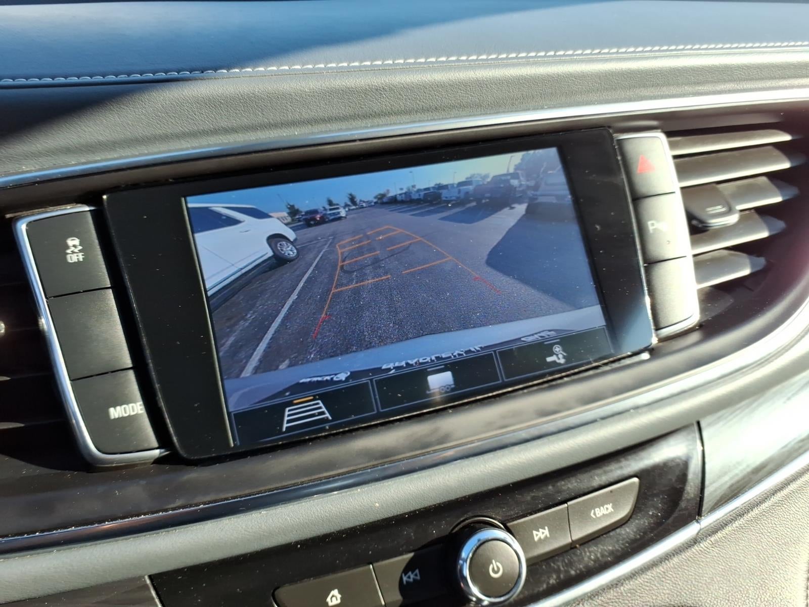 2021 Buick Enclave Essence