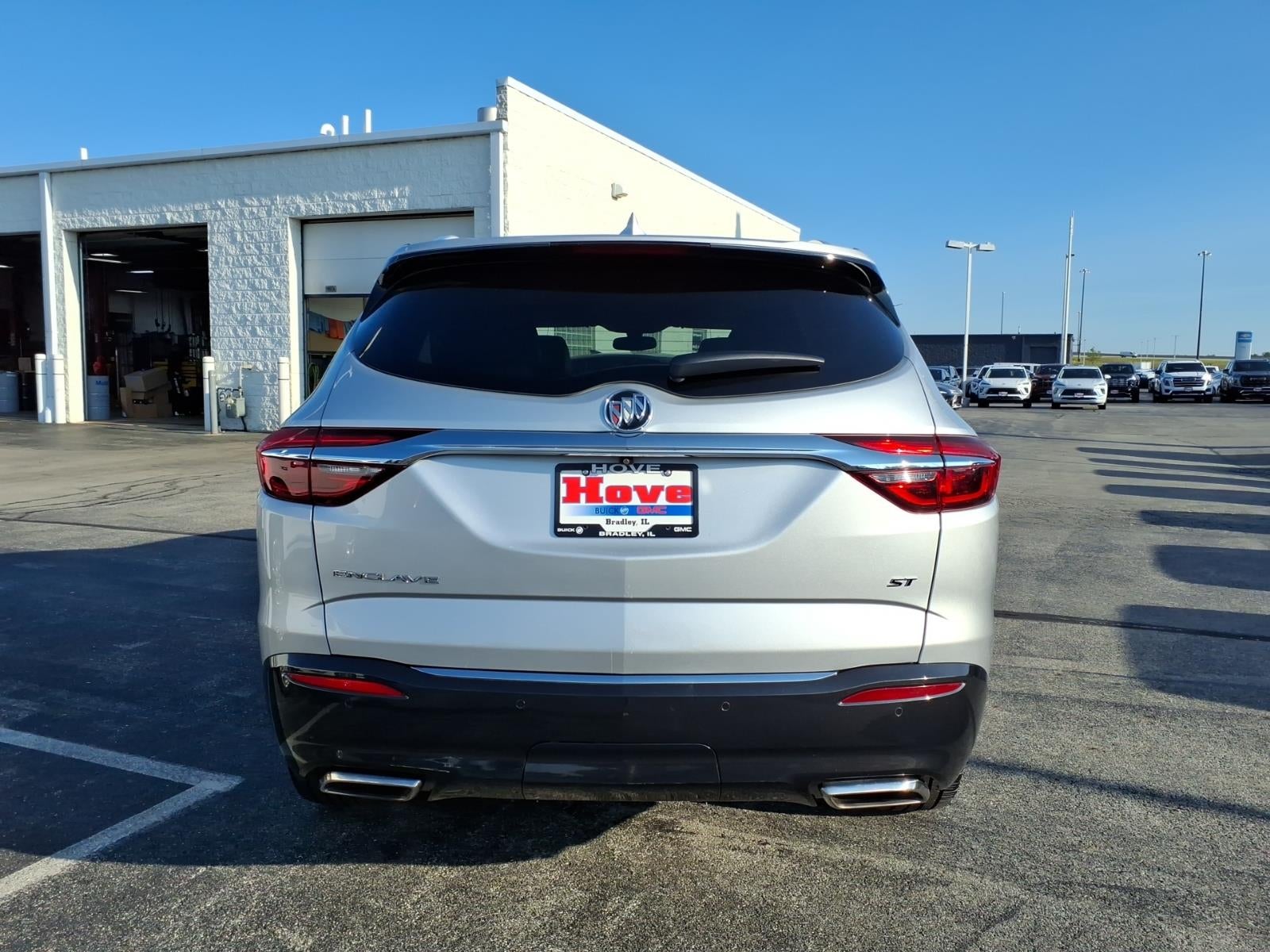 2021 Buick Enclave Essence