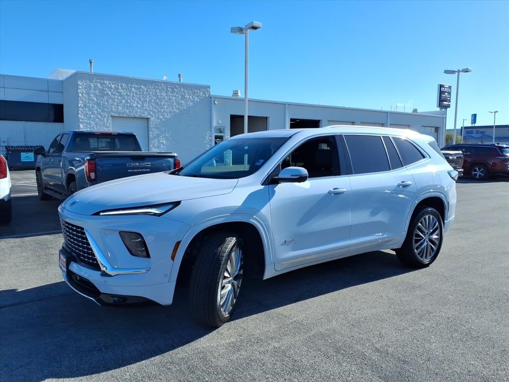 2026 Buick Enclave Avenir