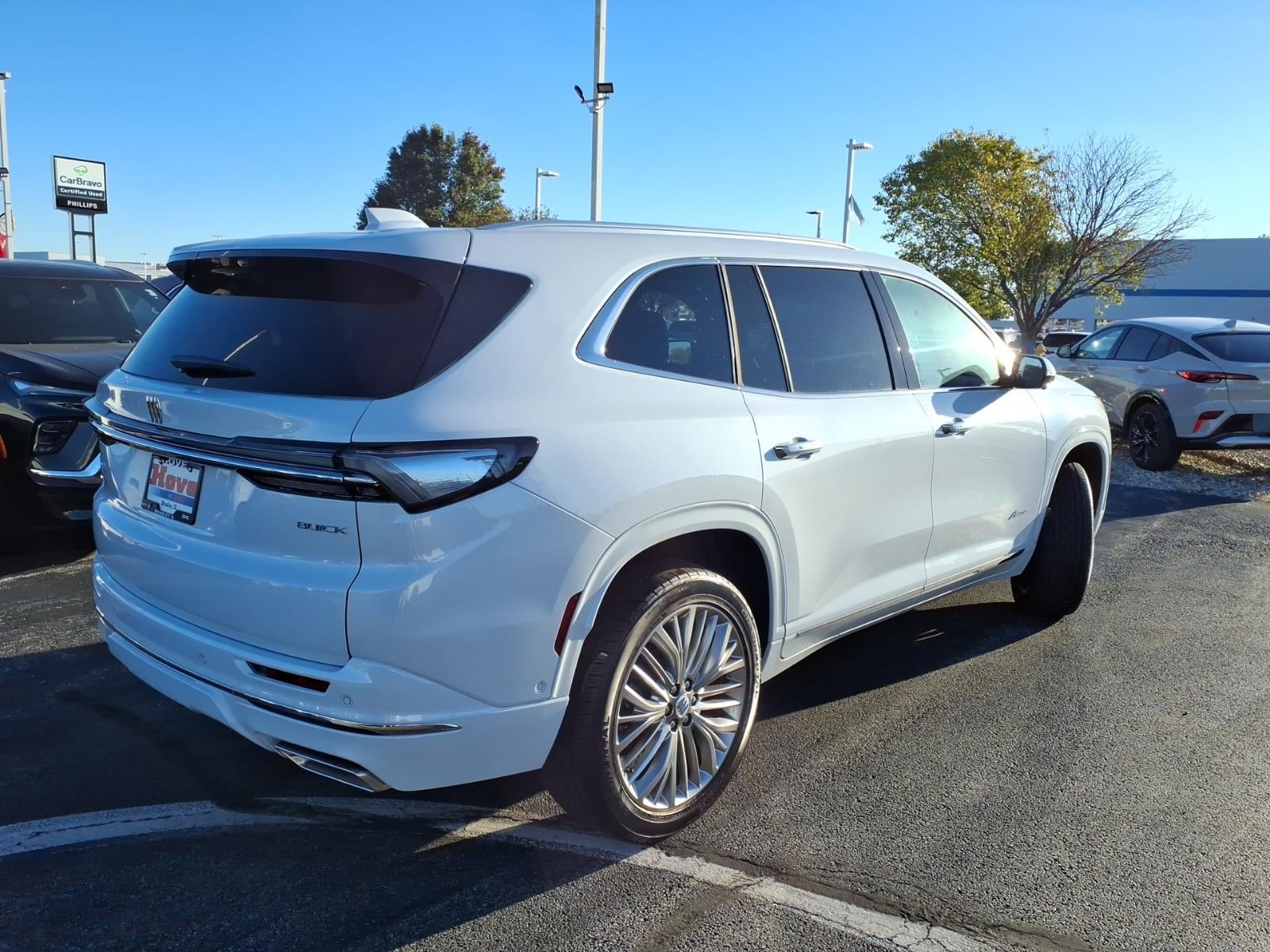 2027 Buick Enclave Avenir