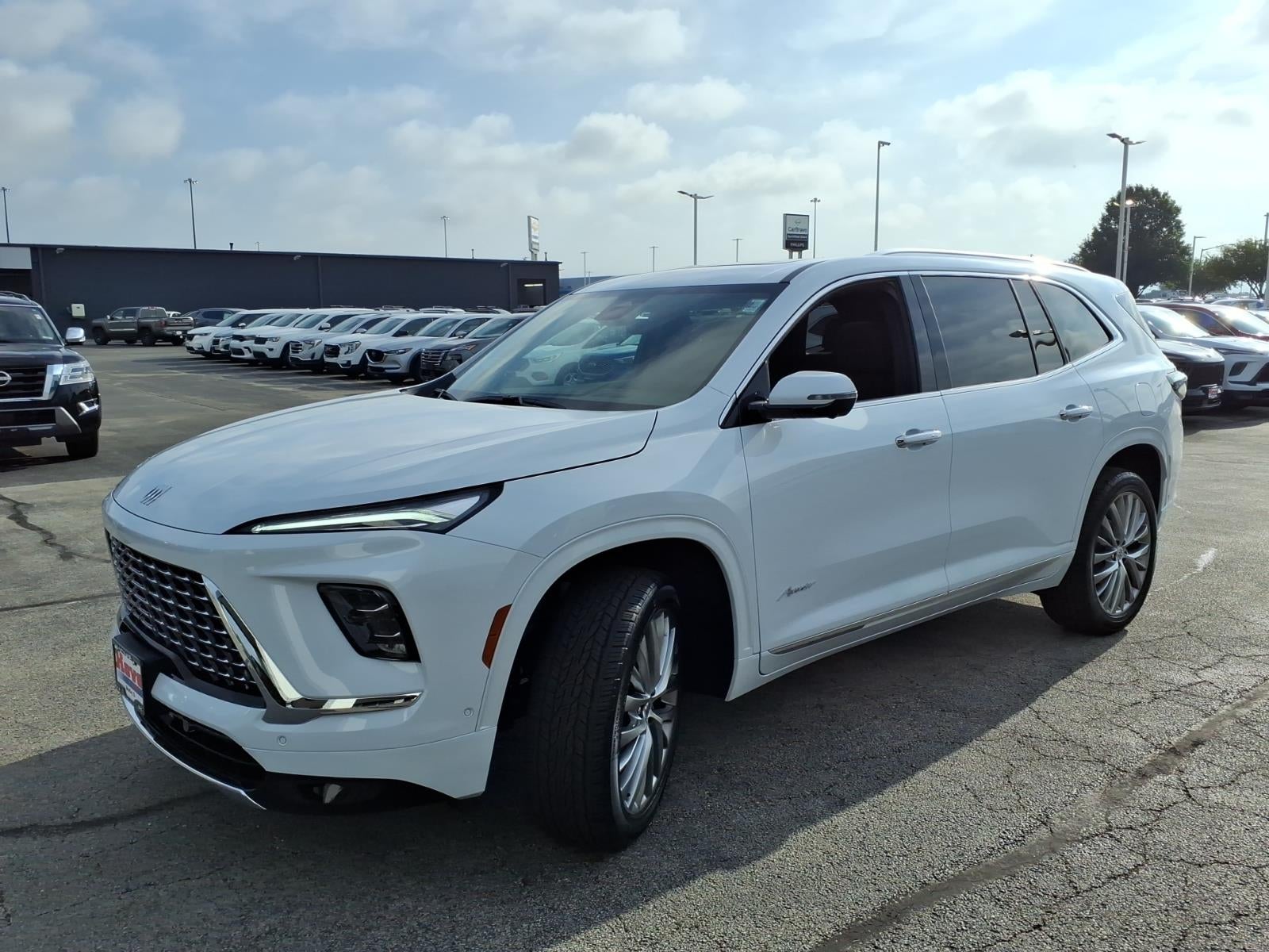 2026 Buick Enclave Avenir
