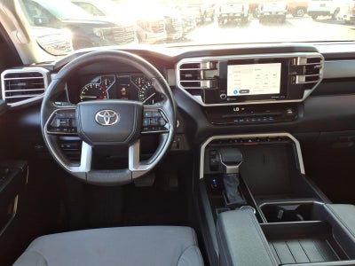 2022 Toyota Tundra 4WD SR5