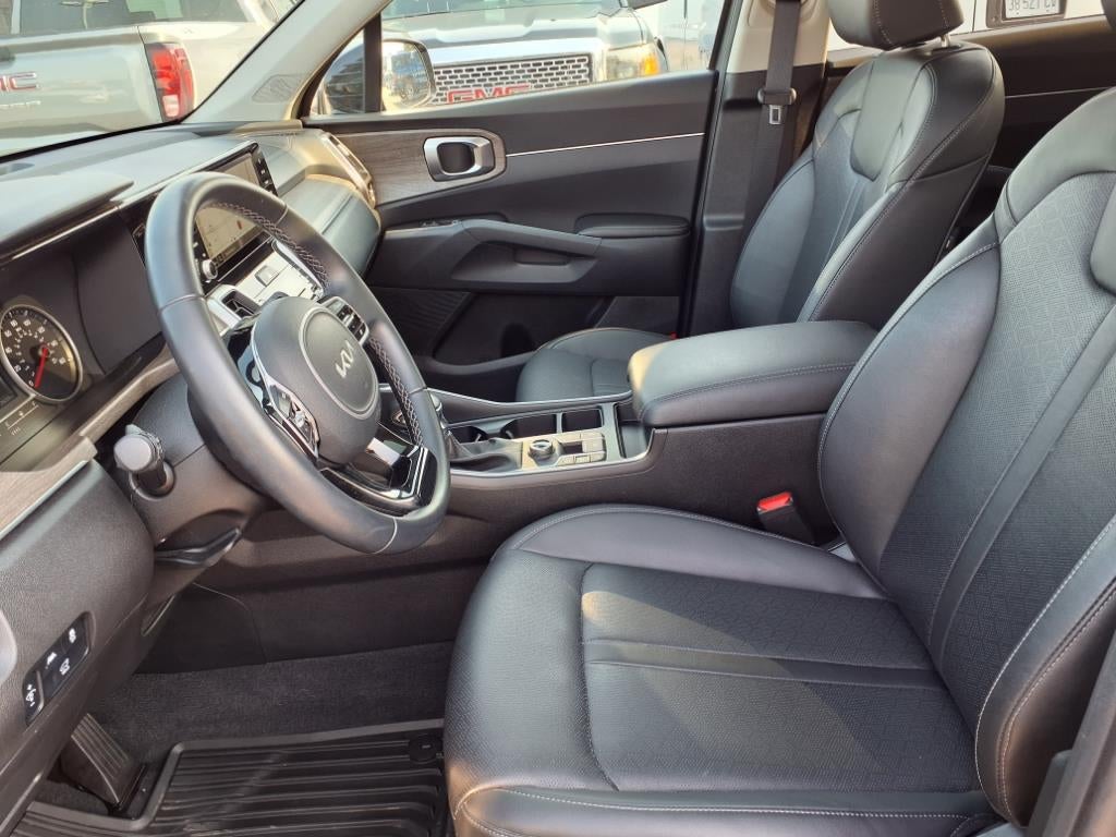 2022 Kia Sorento X-Line EX