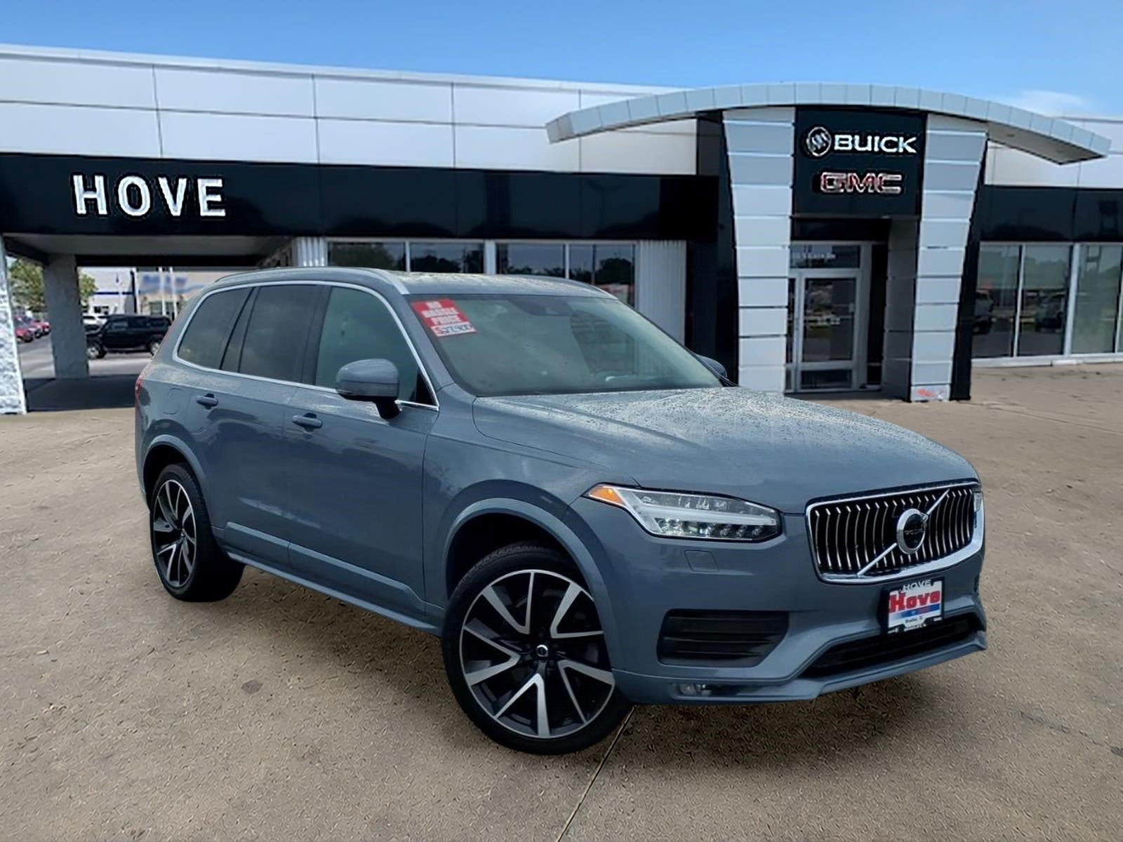 2022 Volvo XC90 Momentum